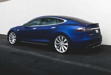 Vânzările Tesla în Europa - declin accentuat pe fondul deteriorării imaginii și al concurenței crescute