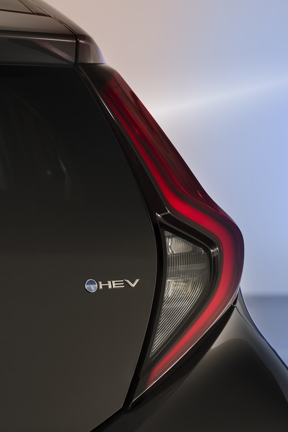 FOTO Premieră pe piața auto: primul motor full-hybrid în segmentul A, cu un consum infim
