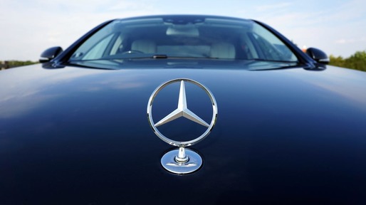 Șeful Mercedes sugerează că poate media negocierile dintre UE și Trump pe tema taxelor vamale