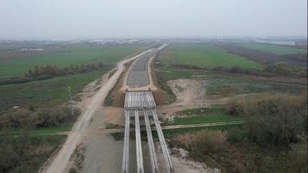 VIDEO Lucrările la drumul de legătură dintre A1 și DN 69 se apropie de 70%