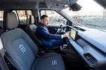 Companiile din România au accesat jumătate din fondurile Rabla pentru mașini electrice și PHEV. Cererile depuse în primele două sesiuni depășesc vânzările de electrice din 2024