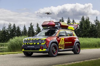 FOTO „Vision 4rescue” – un concept bazat pe modelul electric Renault 4, pentru intervenții de urgență