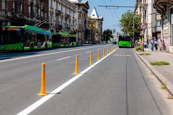 FOTO ANUNȚ Noi benzi unice de circulație, în zone cu trafic intens în Capitală