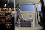 FOTO & VIDEO Volkswagen a lansat oficial primul automobil fără șofer produs în Europa. Va putea fi comandat direct din aplicație