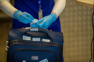 Măsură pregătită în avioane - Eliminarea taxelor pentru bagajele de cabină. Plan și în România