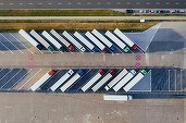 Comisia Europeană vrea scutirea vehiculelor grele cu emisii zero de la taxele rutiere până în 2031