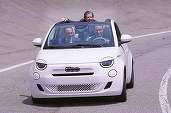 Victoria motorului cu combustie asupra celui electric: prima mașină electrică a mărcii Fiat are de-acum și motor mild-hybrid