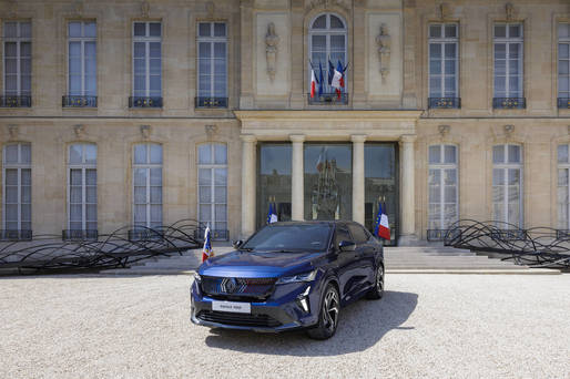 FOTO Renault anunță Rafale Prezidențial, conceput special pentru Președinția franceză