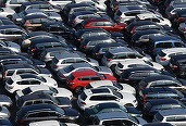 Mii de mașini blocate în porturile UE. Portul Anvers-Bruges s-a transformat într-o imensă parcare auto