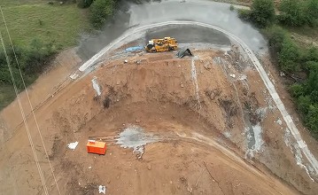 VIDEO Încep lucrările la un nou tunel de pe autostrada Sibiu-Pitești