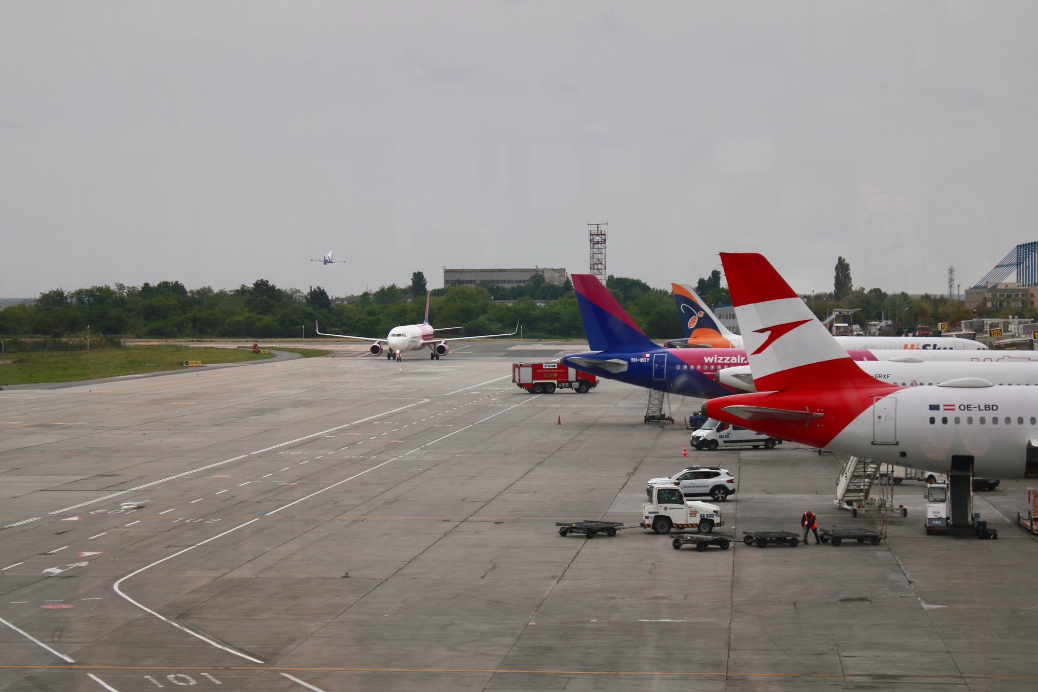 În plin sezon al vacanțelor, se închide o pistă de pe Aeroportul Otopeni