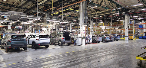 Producția de automobile din România, pe minus, după jumătate de an. Cauza principală: amânarea Programului Rabla
