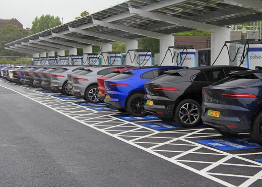 Șeful Jaguar Land Rover și-a anunțat demisia în plină criză provocată de tarifele din SUA