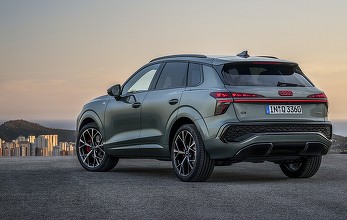 FOTO Audi lansează în România noul SUV Q3, la un preț peste rivalul BMW X1