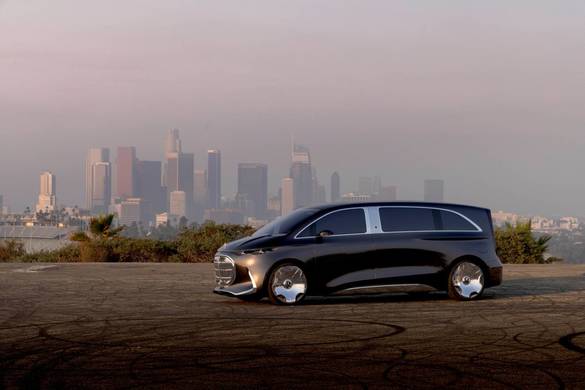 VIDEO & FOTO Mercedes a uimit americanii din California cu conceptul de lux Vision V, viitoarea Grand Limousine VLS