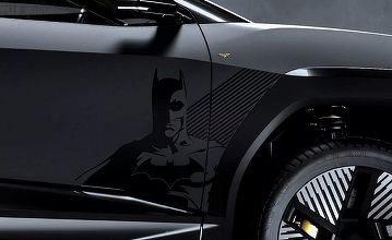 Primul „Batmobil oficial” din lume, lansat FOTO