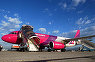 INEDIT Wizz Air a descoperit de ce aplaudă pasagerii la aterizare. Românii sunt printre primii
