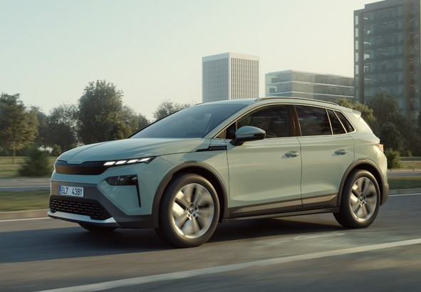 Mișcări importante pe piața de mașini electrice din Europa: Tesla a fost depășită de Renault, BYD a urcat peste Volvo