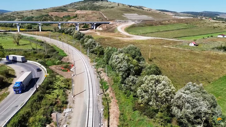 ANUNȚ Doar 2 ore pe calea ferată între Cluj și Bihor FOTO