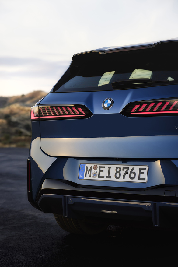 VIDEO&FOTO Corespondență din Munchen - Premieră mondială BMW iX3, mașina electrică revoluționară. A fost anunțat și prețul pentru România