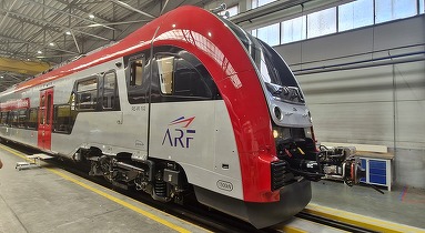 FOTO Când ajunge în România prima ramă electrică interregională construită de polonezi. Valoarea proiectului depășește 919 milioane lei