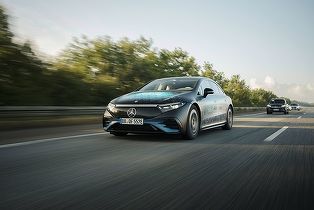 Mercedes a depășit 1.200 de km cu prima baterie solid-state