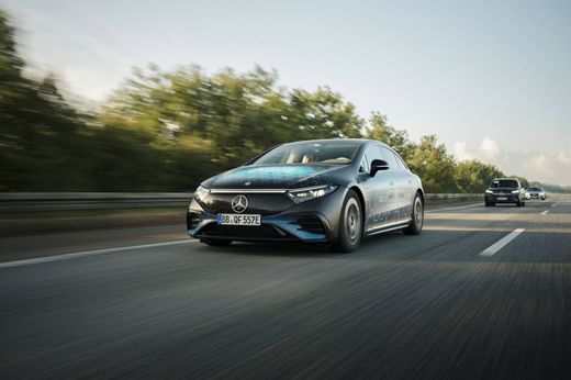 Mercedes a depășit 1.200 de km cu prima baterie solid-state