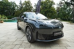 FOTO Chinezii de la Lynk & Co au lansat pe piața din România un nou model plug-in hybrid