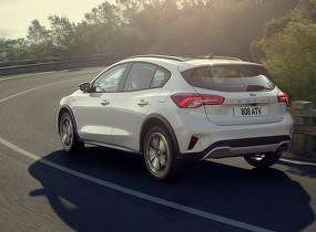 Ford nu mai renunță la Focus. Modelul compact se transformă în SUV