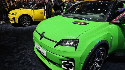 Lovitură pentru mașini electrice celebre: Renault 5, VW ID.3 și alte modele, respinse la subvenție în Franța. Sunt acceptate doar mașini din Europa, cu baterii din Europa