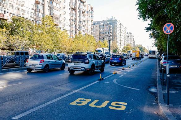 HARTĂ&FOTO Benzi unice în București: E clar. Autobuzele și troleibuzele câștigă timp, oamenii ajung mai repede 
