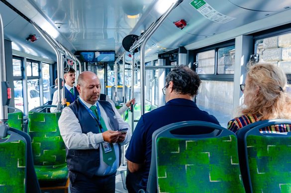 Uniforme noi pentru controlorii STB. Scumpire de bilete pregătită FOTO