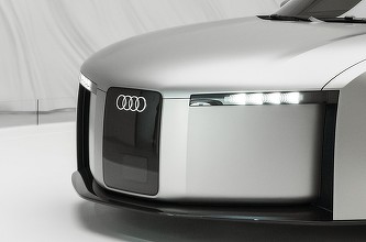 Audi revine în joc cu două SUV-uri cu combustie