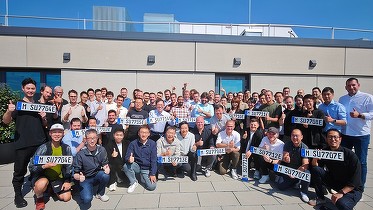 Xiaomi își deschide centru de cercetare și design în inima industriei auto germane, după ce a recrutat designerul mașinilor electrice BMW