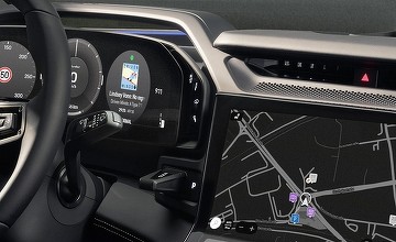 Porsche dezvăluie interiorul de navă spațială al viitorului Cayenne electric FOTO