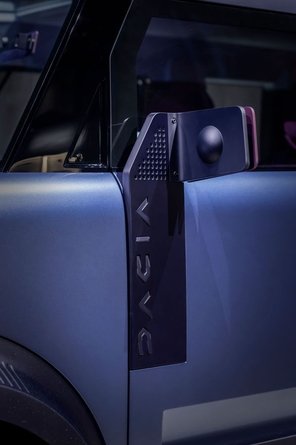 ULTIMA ORĂ VIDEO & FOTO Premieră mondială Dacia Hipster Concept – o mașină electrică de numai 3 metri care inaugurează un nou segment auto în Europa