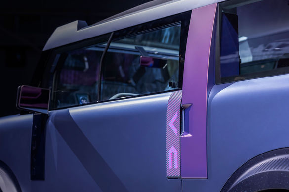 ULTIMA ORĂ VIDEO & FOTO Premieră mondială Dacia Hipster Concept – o mașină electrică de numai 3 metri care inaugurează un nou segment auto în Europa