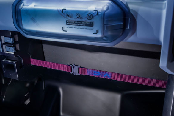 ULTIMA ORĂ VIDEO & FOTO Premieră mondială Dacia Hipster Concept – o mașină electrică de numai 3 metri care inaugurează un nou segment auto în Europa