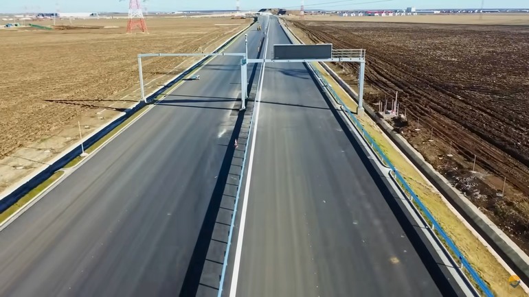 Luni va fi deschisă circulația pe un nou drum de descărcare de pe autostrada A1