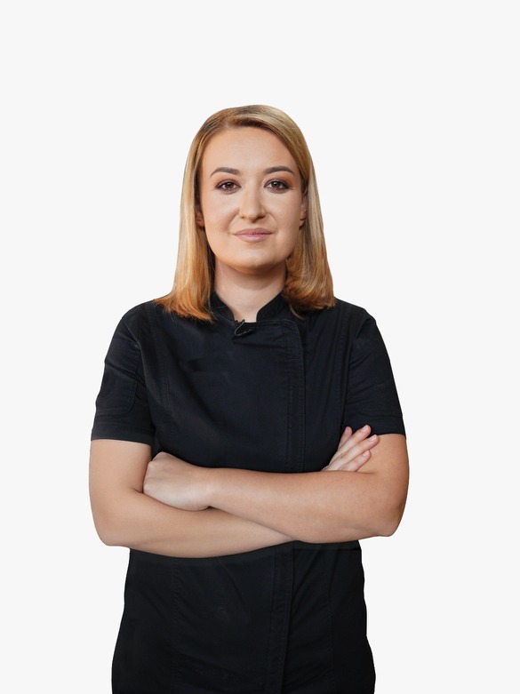 TAROM vrea să angajeze co-piloți FOTO