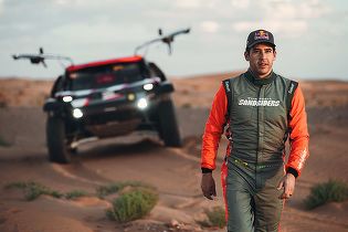 Dacia pune un pariu uriaș pe Dakar, după ce a pierdut la mustață titlul la piloți: a luat de la Toyota cel mai nou campion mondial