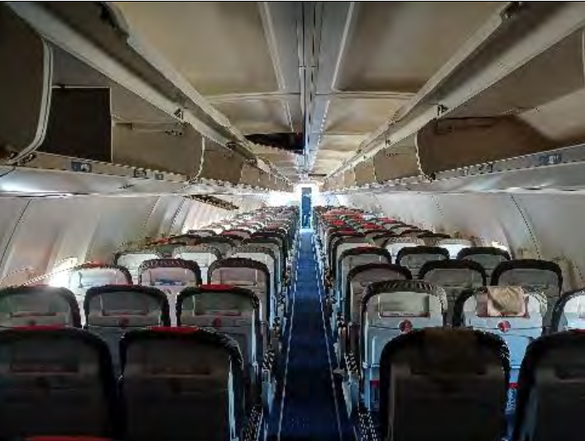 Avioane Blue Air, transformate în hoteluri și restaurante. Vândute la licitație FOTO