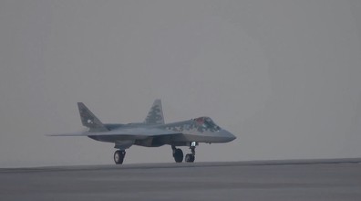 Rusia își prezintă avionul de luptă de tip Su-57 VIDEO