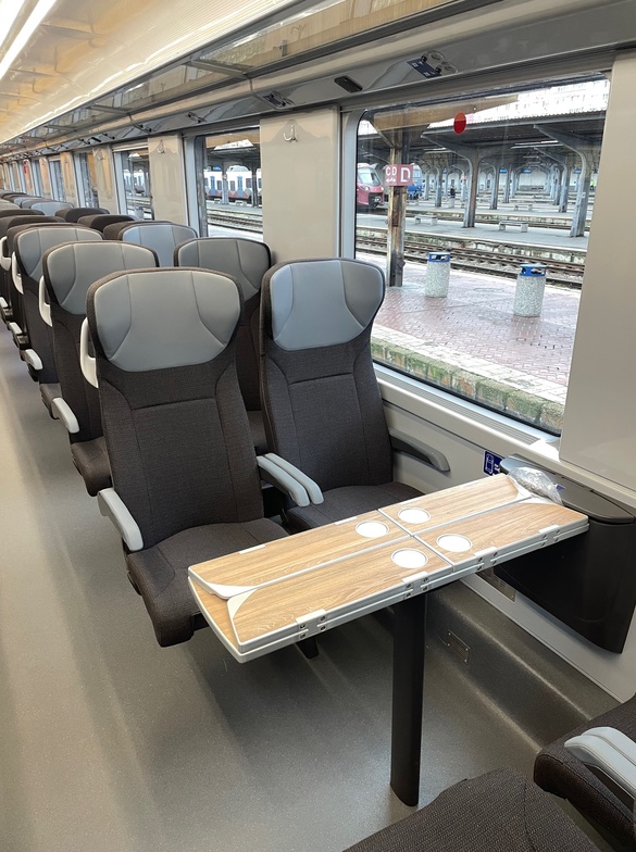 CFR primește noi vagoane modernizate FOTO