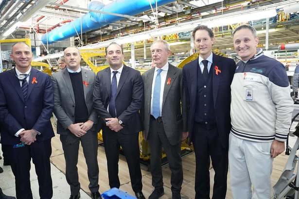 "La Nostra Casa"- Fiat e în sărbătoare: a început producția modelului 500 Hybrid, la Torino