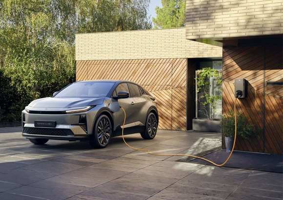 Toyota își mărește interesul pe segmentul electric în Europa, prin parteneriate cu companii de energie pentru prețuri preferențiale