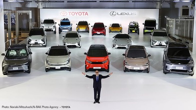 Cel mai mare constructor de automobile din lume atinge noi recorduri de vânzări, lunare, pe 10 luni și, probabil, la final de an