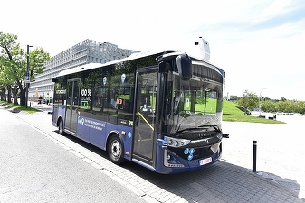 Autobuzul electric fără șofer, testat în România VIDEO