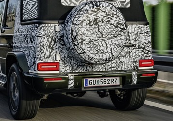 Teste sub camuflaj: Mercedes G Class va avea o nouă versiune de caroserie FOTO