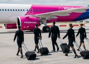 EXCLUSIV SURPRIZĂ Wizz Air analizează în România o posibilă operare de zboruri interne. Pregătește extinderea cu mai multe destinații